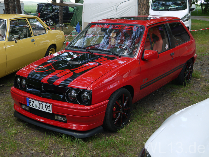 P1300870