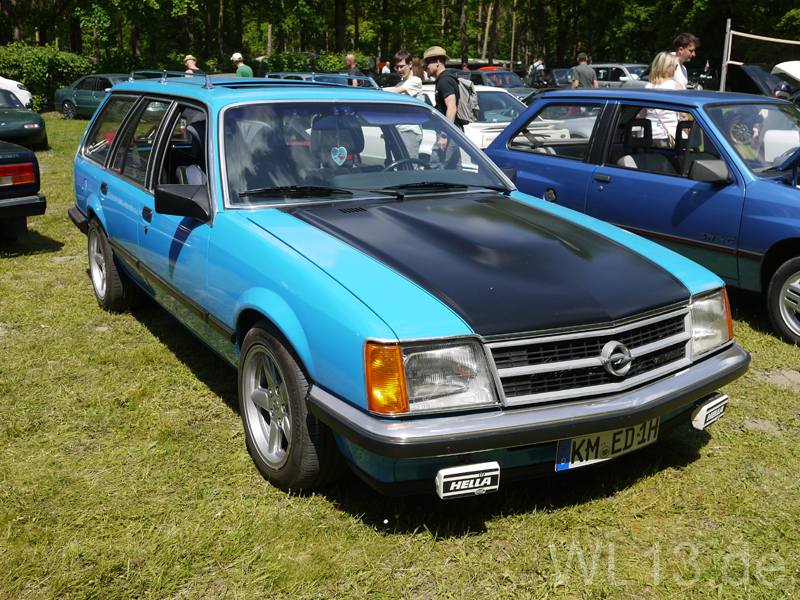 P1300943